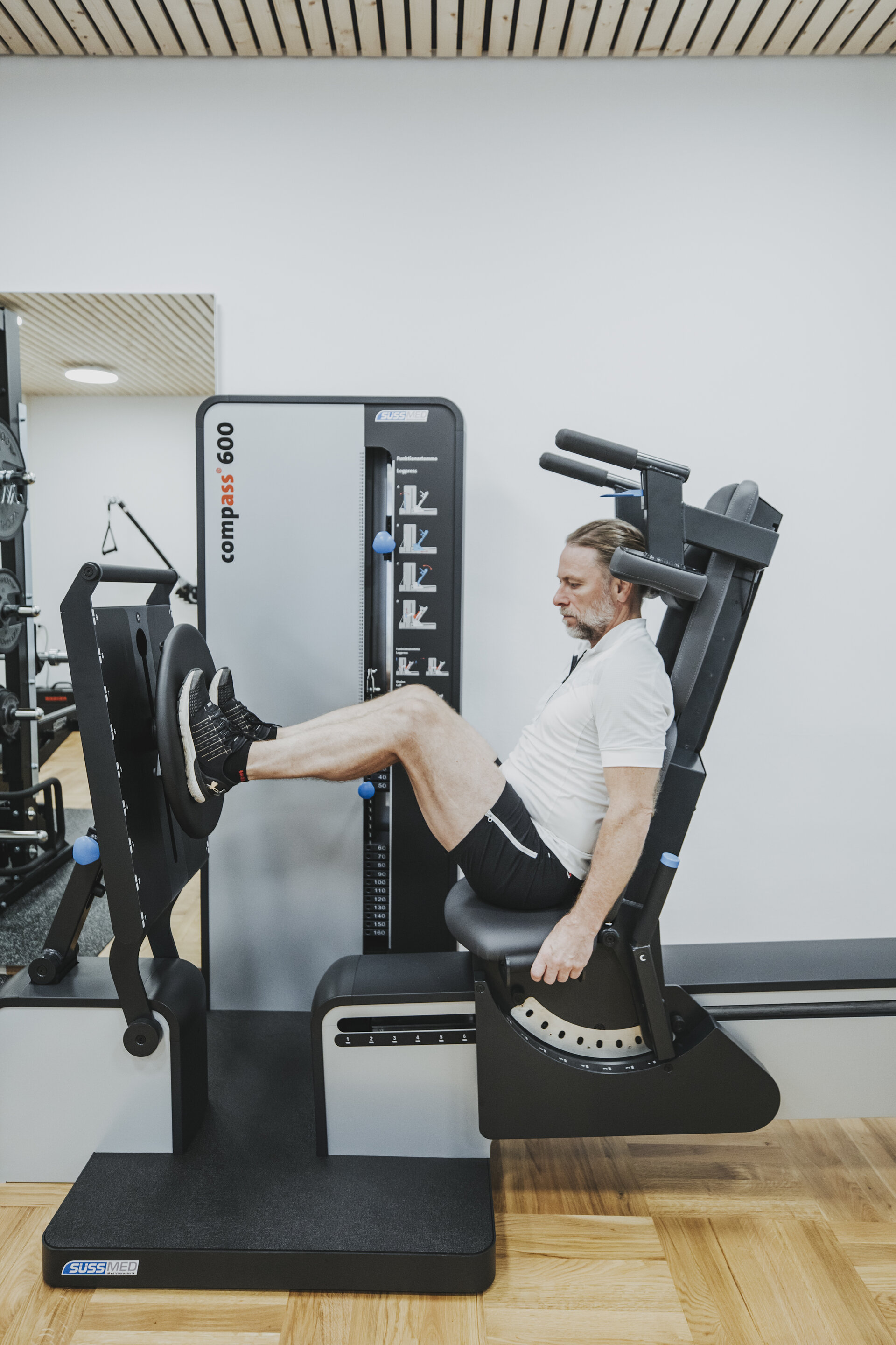 PHYSIO_M-ZWISCHENBRUGGER-8500